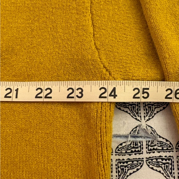 ANTHRO Mustard Button-Detail Sweater size L - Picture 10 of 10